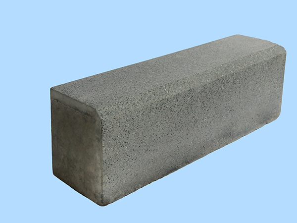 芝麻灰光面側石 